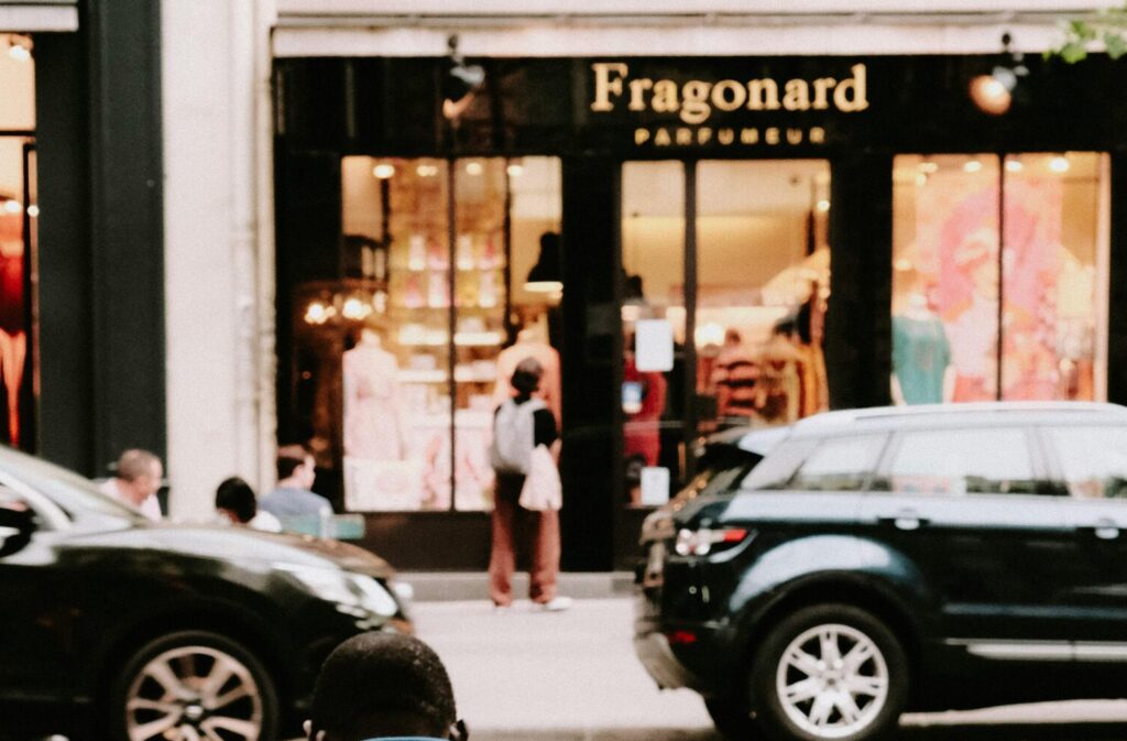 The 5 Best Parisian Perfume Shops & Your Ultimate French Perfume Tour in Paris