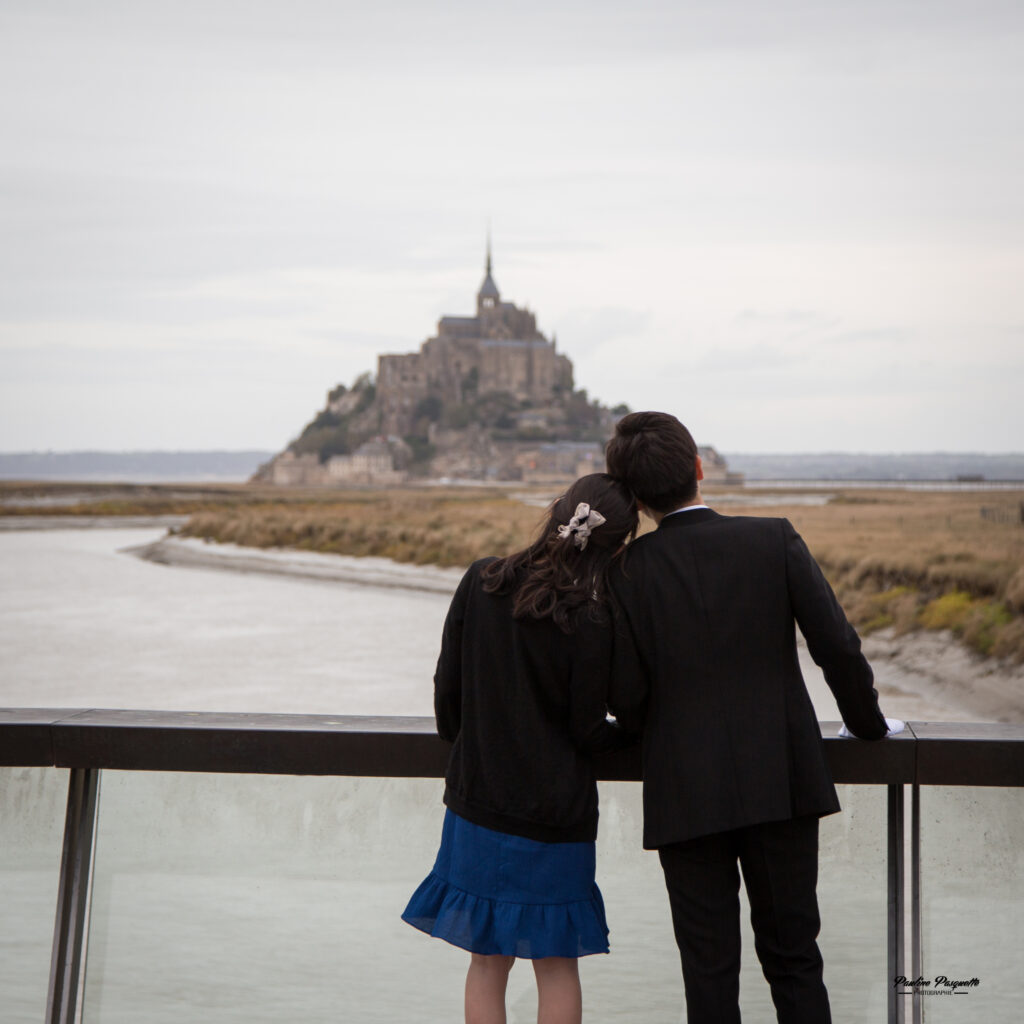 Valentine's Day Traditions: How France and America Celebrate Love Differently