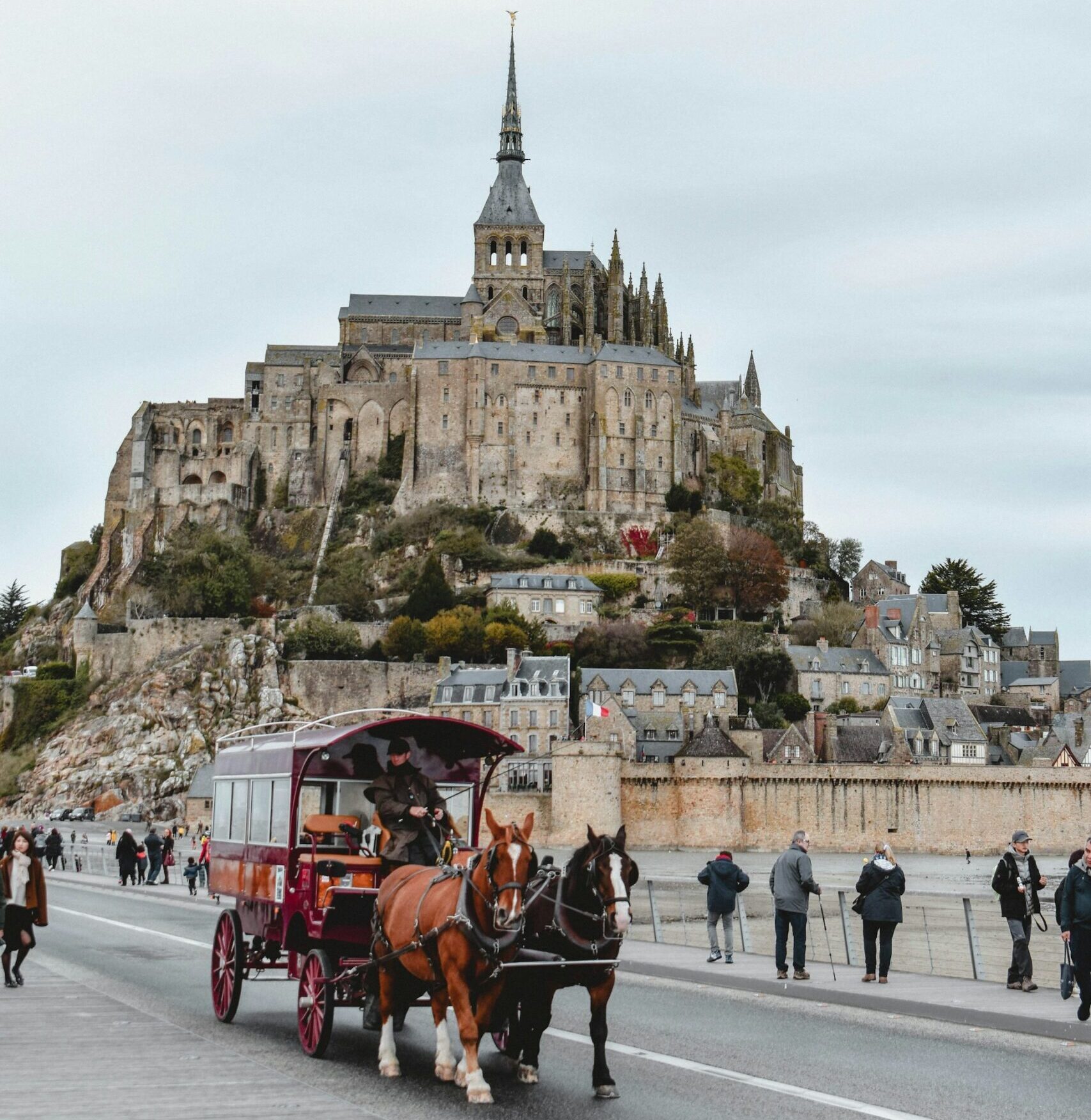 Mont saint michel caleche