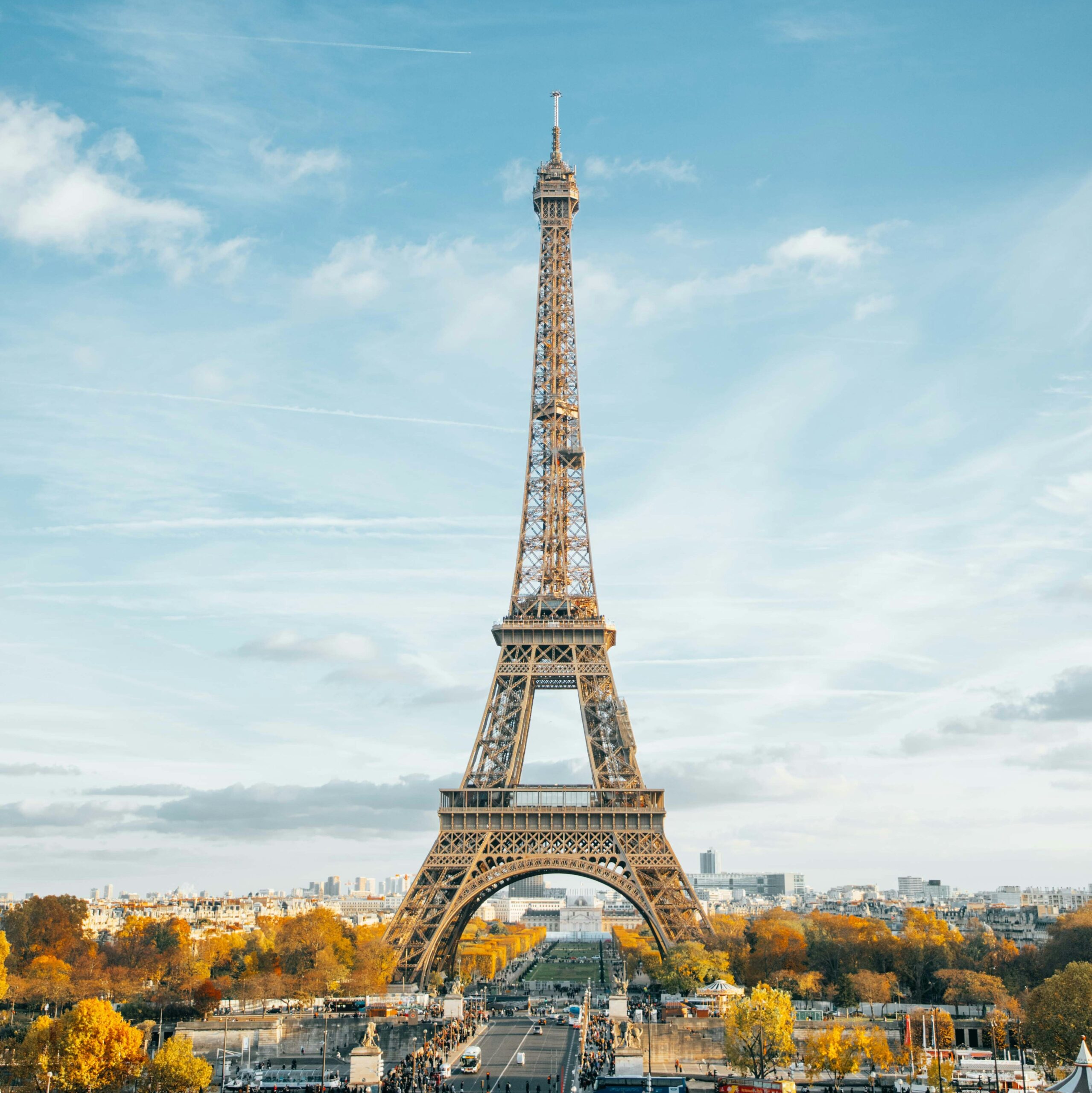 View of the Eiffel Tower beautiful weather