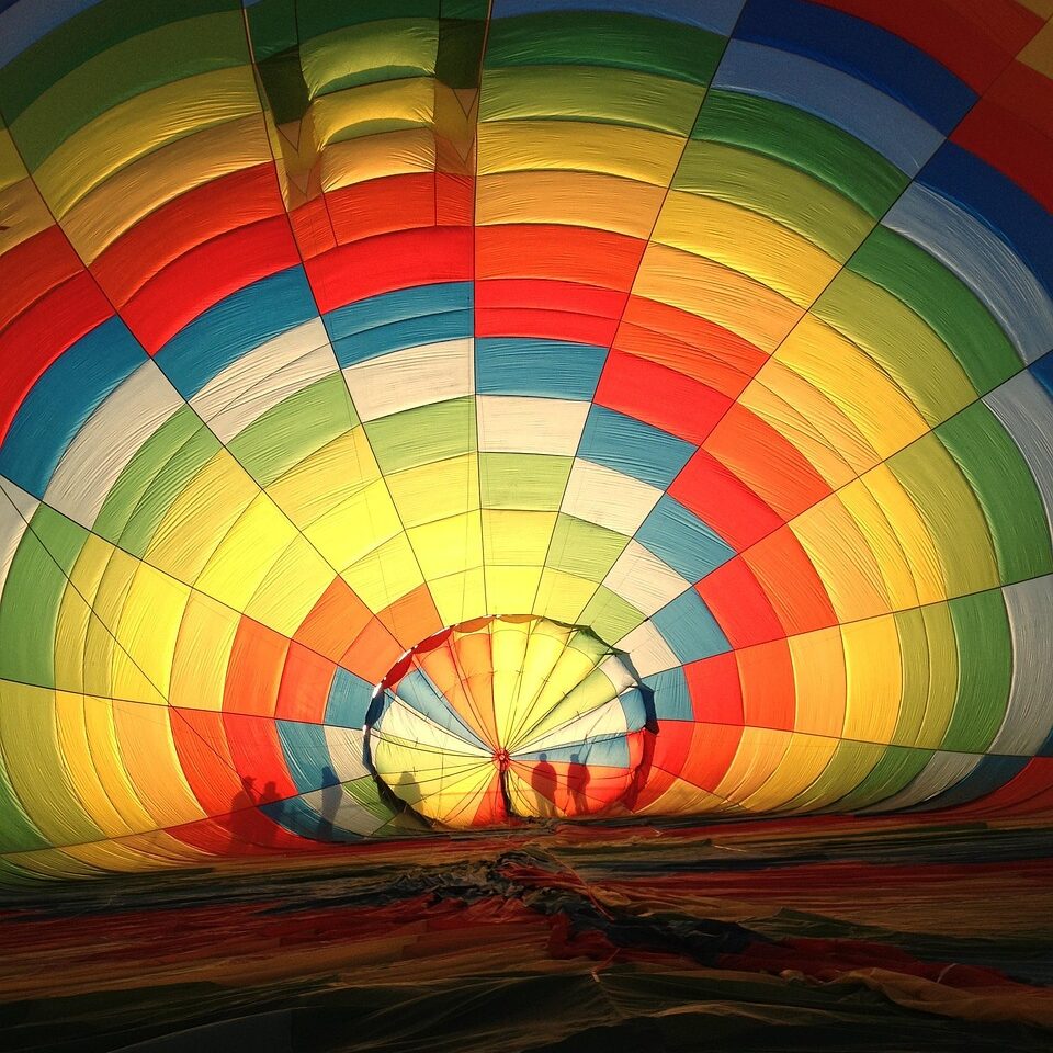 5 Breathtaking Hot Air Balloon Luxury Experiences in Europe