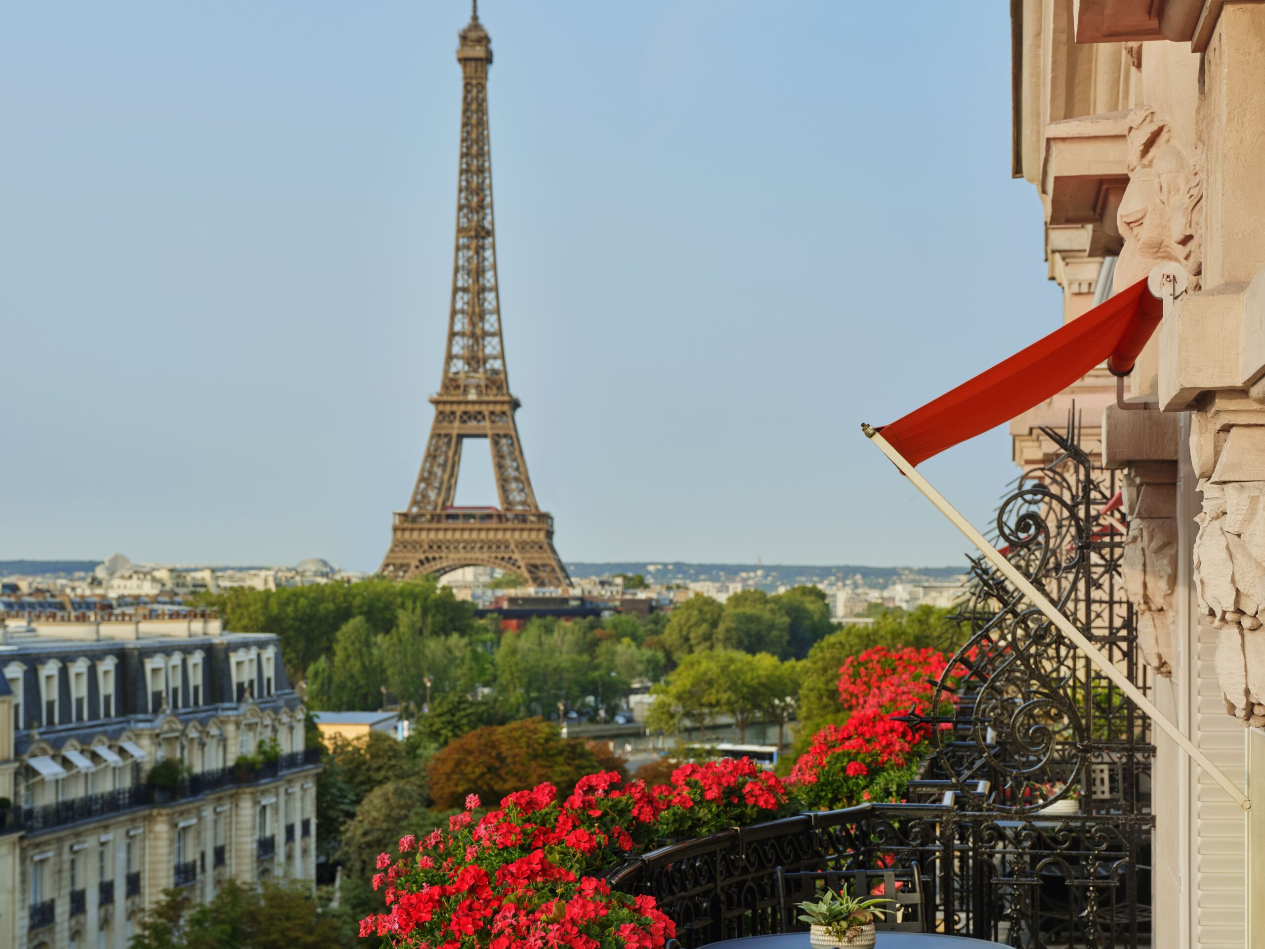 The Top 7 Luxury Palace Hotels in Paris